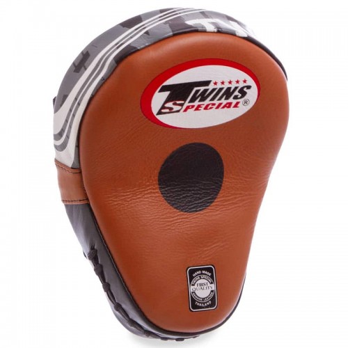 Лапа вигнута для боксу та єдиноборств Twins 18x27x4,5см коричневий, 1шт, код: PML10_BR-S52 Лапа вигнута для боксу та єдиноборств Twins 18x27x4,5см коричневий, 1шт, код: PML10_BR-S52