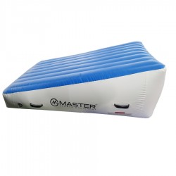 Надувний похилий мат Master Jump 1800x1200x200-650 мм, код: 8592833009258-IN Надувний похилий мат Master Jump 1800x1200x200-650 мм, код: 8592833009258-IN